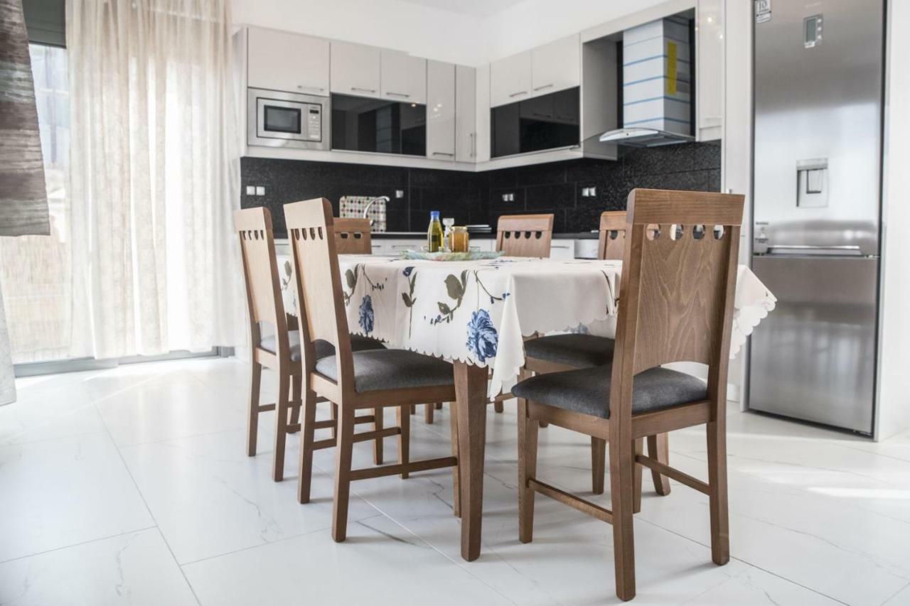 Villa Miron Kamilari Dış mekan fotoğraf